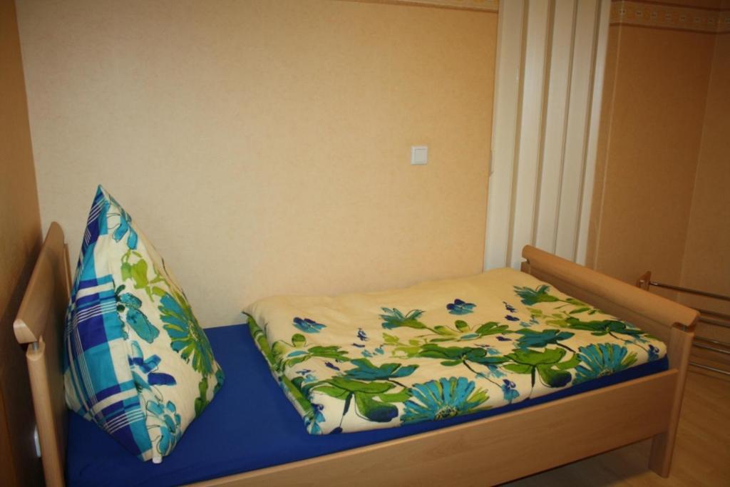 Monteur-/Und Ferienwohnung Diehl Asslar Ngoại thất bức ảnh