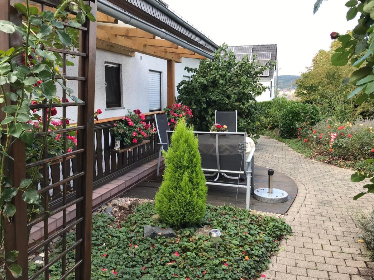 Monteur-/Und Ferienwohnung Diehl Asslar Ngoại thất bức ảnh